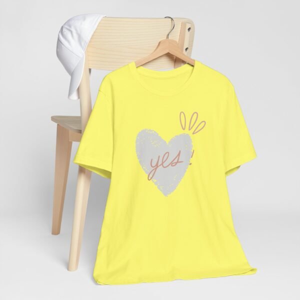 heart and “yes!” t-shirt Unisex Jersey Short Sleeve Tee