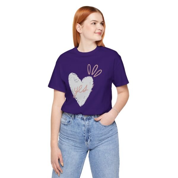 heart and “yes!” t-shirt Unisex Jersey Short Sleeve Tee